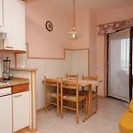 With A Swimming Pool Lovran, Opatija - 7694 Apartamento