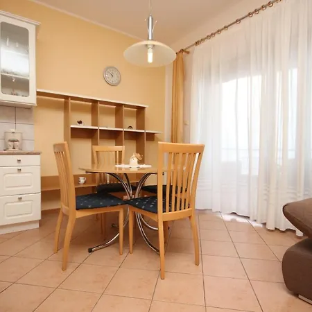 With A Swimming Pool Lovran, Opatija - 7694 Apartamento