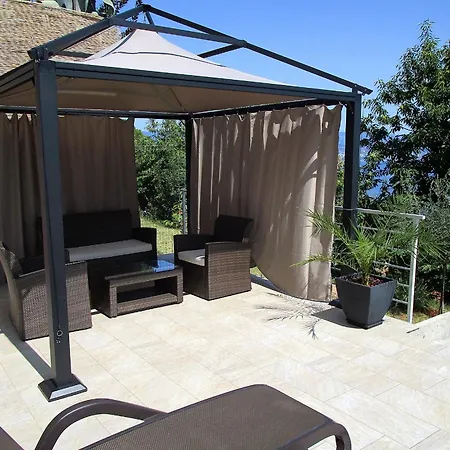 With A Swimming Pool Lovran, Opatija - 7694 * ロヴラン