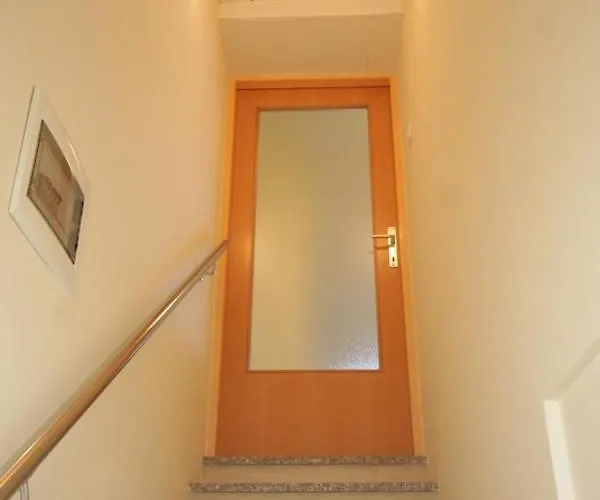 With A Swimming Pool Lovran, Opatija - 7694 * ロヴラン