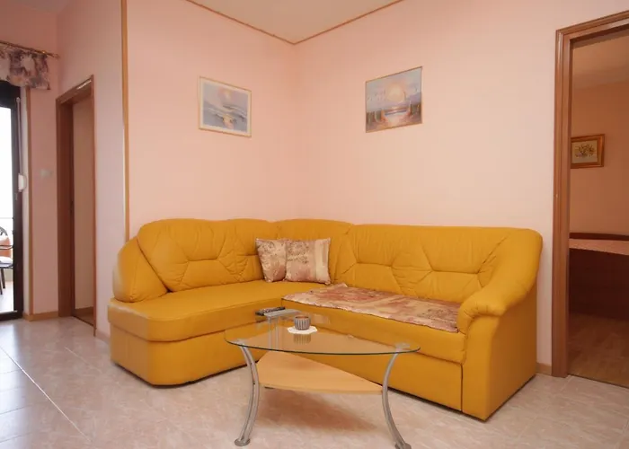 With A Swimming Pool Lovran, Opatija - 7694 ロヴラン