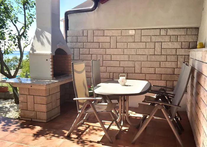 With A Swimming Pool Lovran, Opatija - 7694 ロヴラン