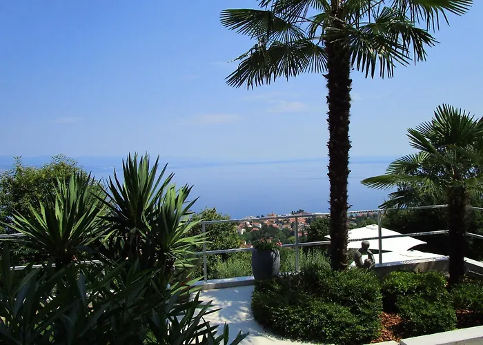 アパート With A Swimming Pool Lovran, Opatija - 7694 *